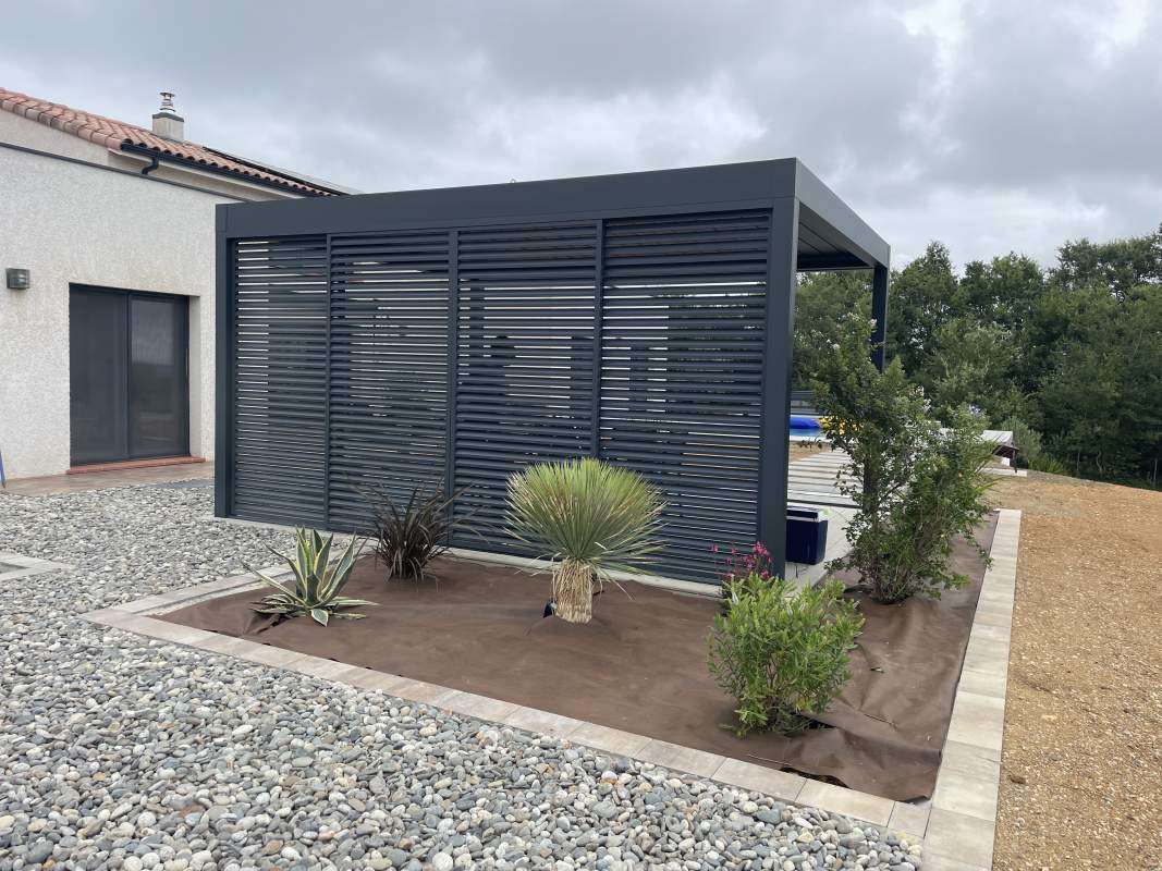 Photo de notre réalisation : PERGOLAS BIOCLIMATIQUE